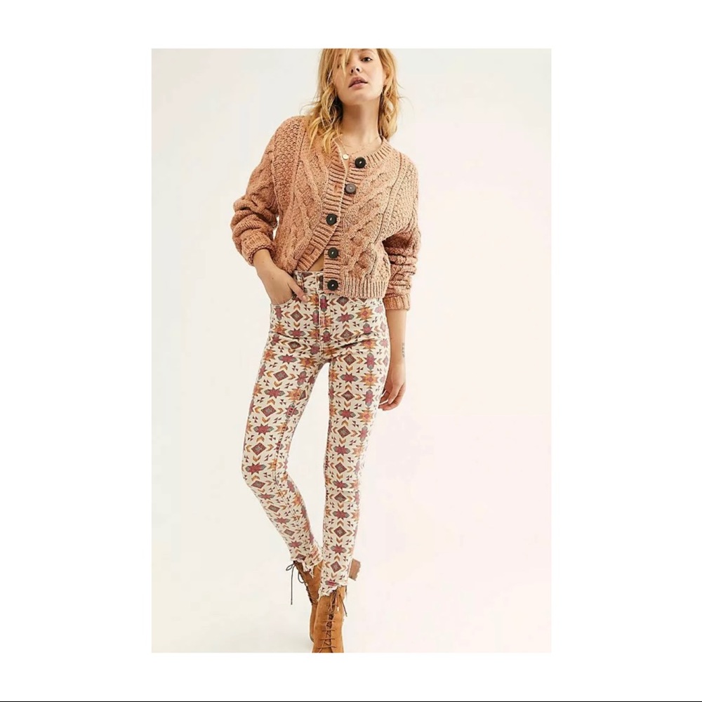NWOT FREE PEOPLE Wild Child Skinny Printed Jeans🧡